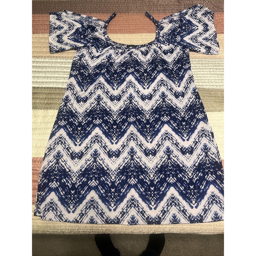 Venus Blue Top Dress Shirt Pattern Banded Cold Shoulder Blouse Womens Size M